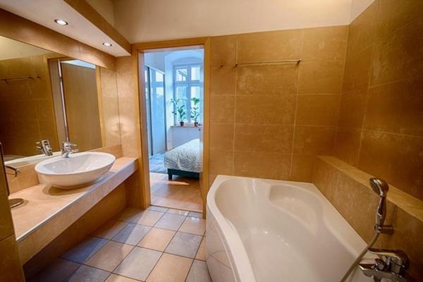 Grande Appartamento 100M2 Rynek 24H Self Check-In Wroclaw Bagian luar foto